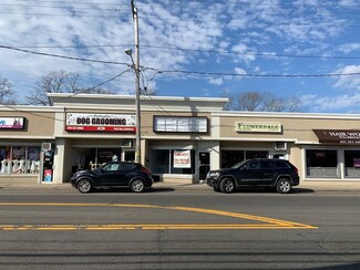 Huntington Station, NY Retail - 1939-1945 New York Ave