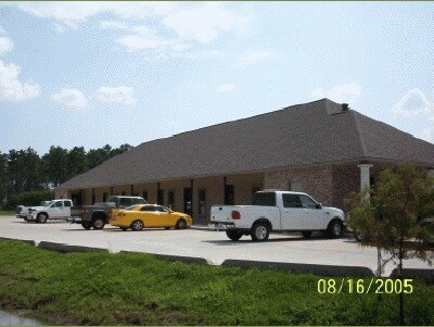 27999 S Old Walker Rd, Walker, LA for Rent