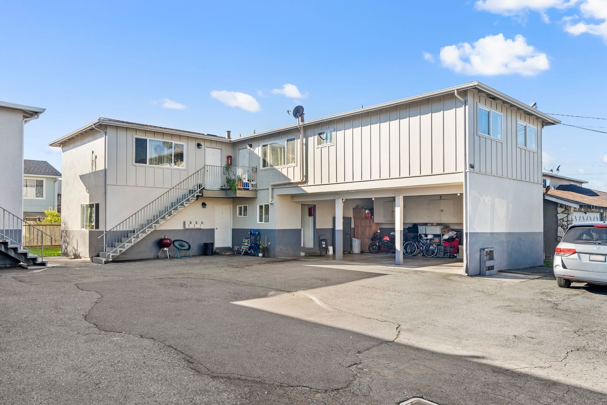 466 Willow Ave, Half Moon Bay, CA for Sale