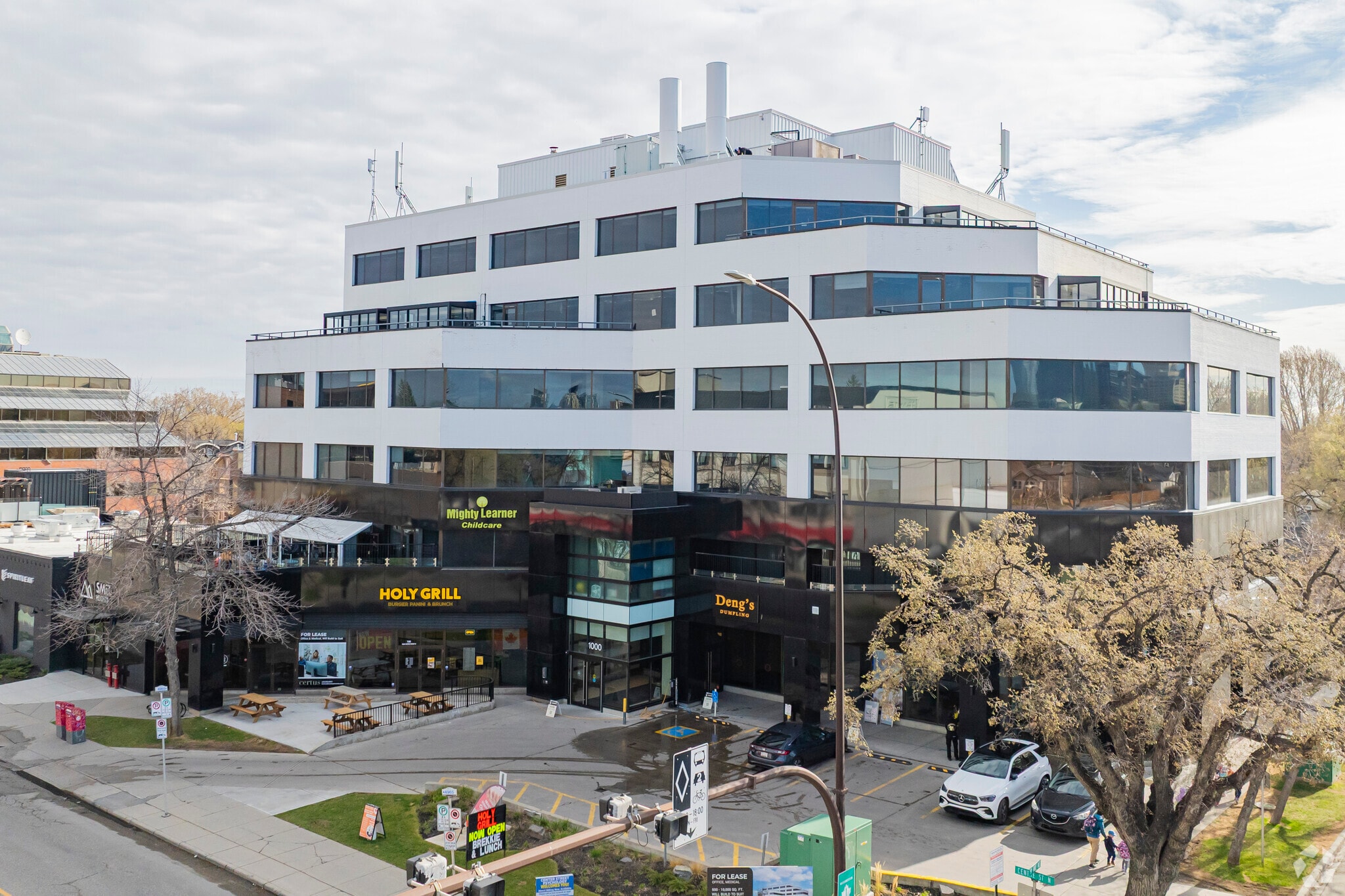 1000 Centre St NE, Calgary, AB for Rent