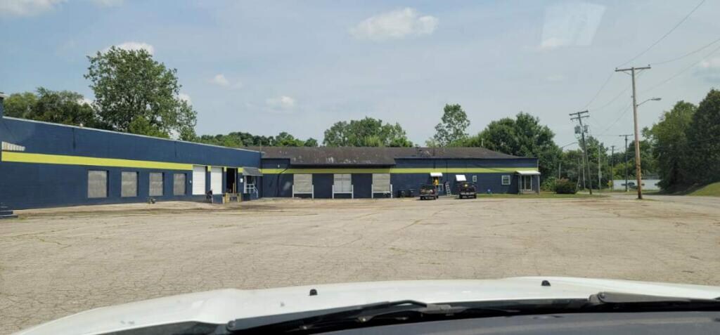 916 Burlington Ave, Muncie, IN for Sale