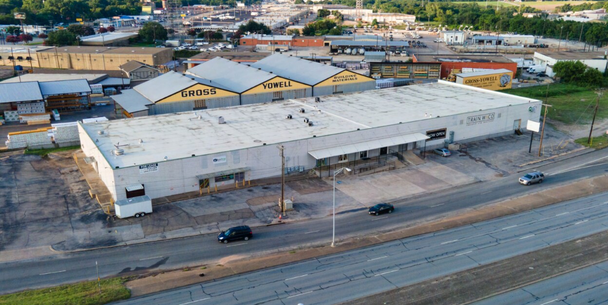 300 S Valley Mills Dr, Waco, TX for Rent