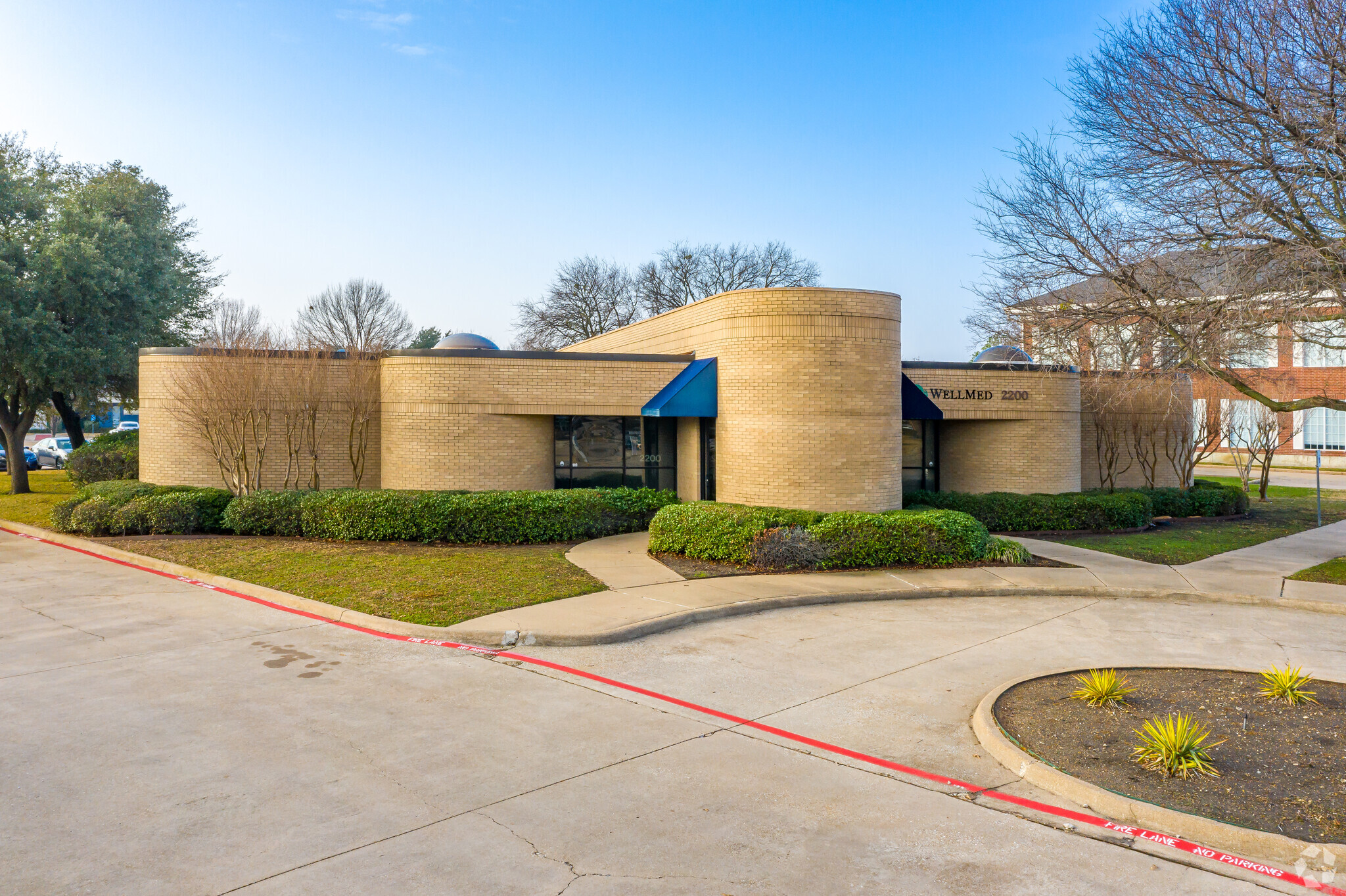 2200-2202 W Spring Creek Pky, Plano, TX for Rent