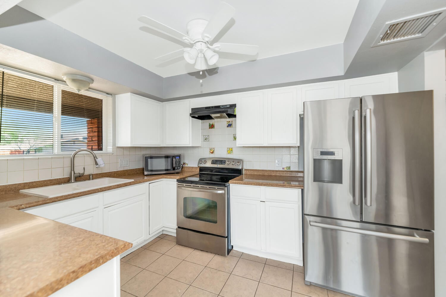 316 E Vogel Ave, Phoenix, AZ for Sale