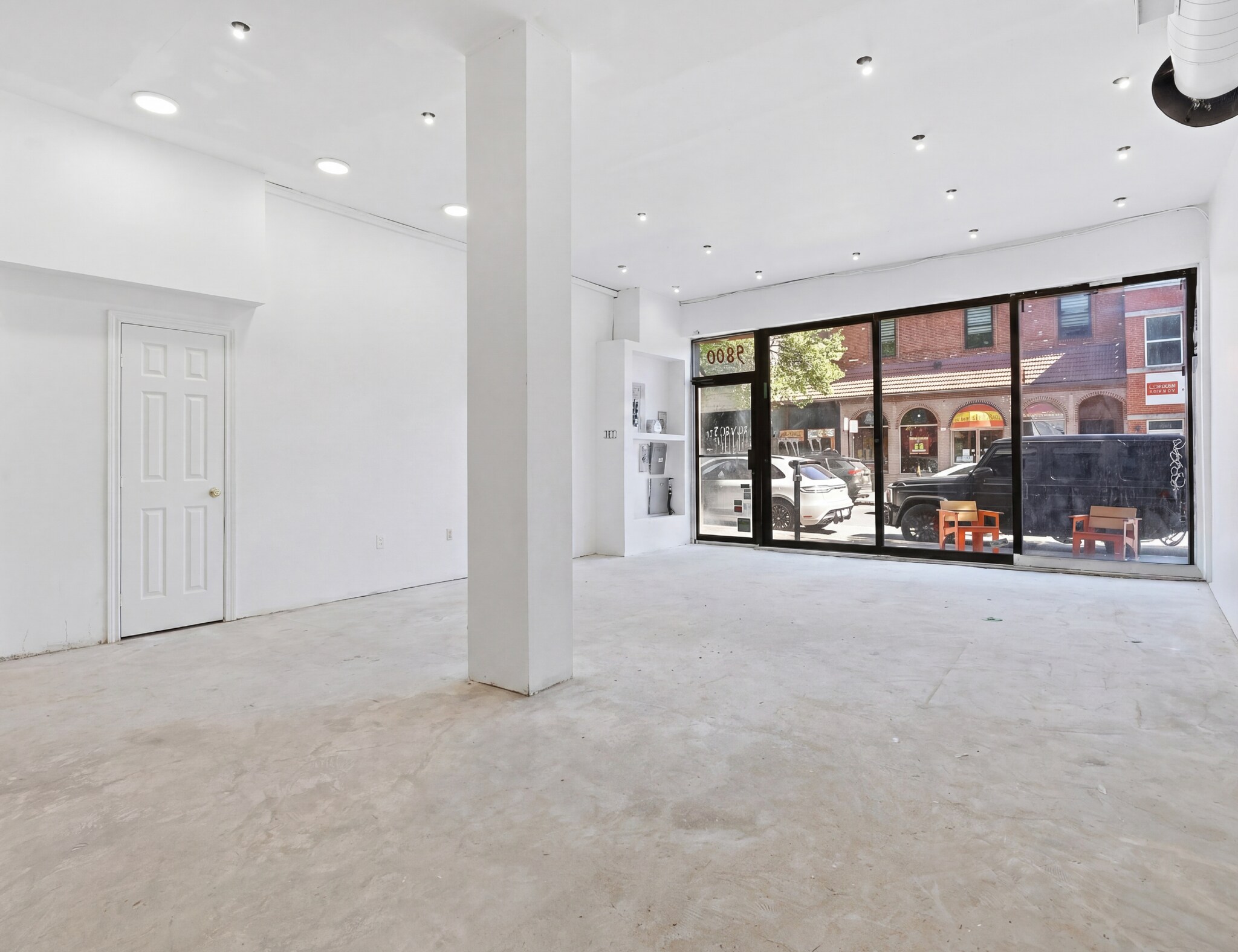 3800 Boul Saint-Laurent, Montréal, QC for Rent