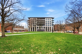 Columbus, OH Retail - 39 E Hubbard Ave