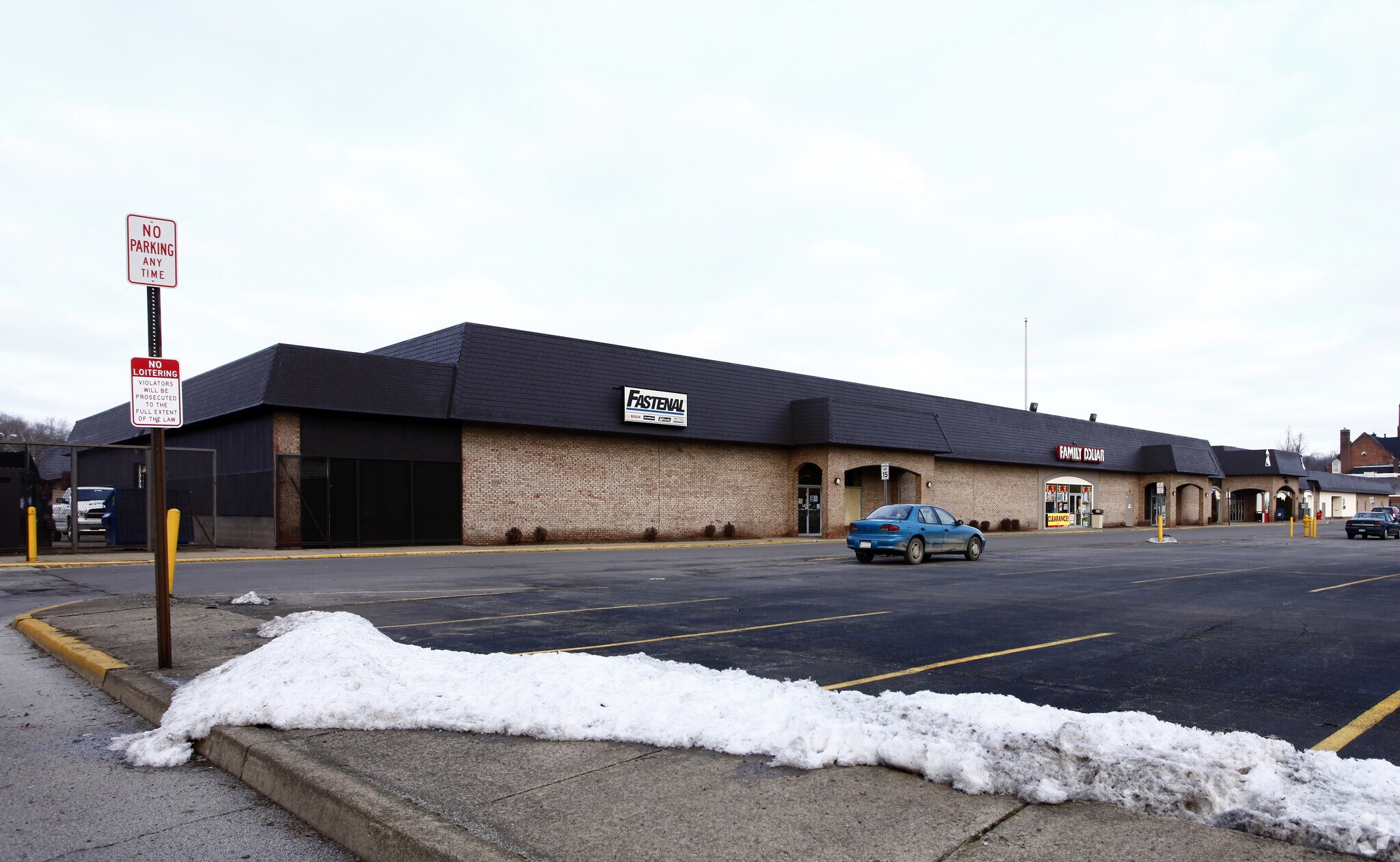 100 S Jefferson St, New Castle, PA for Rent