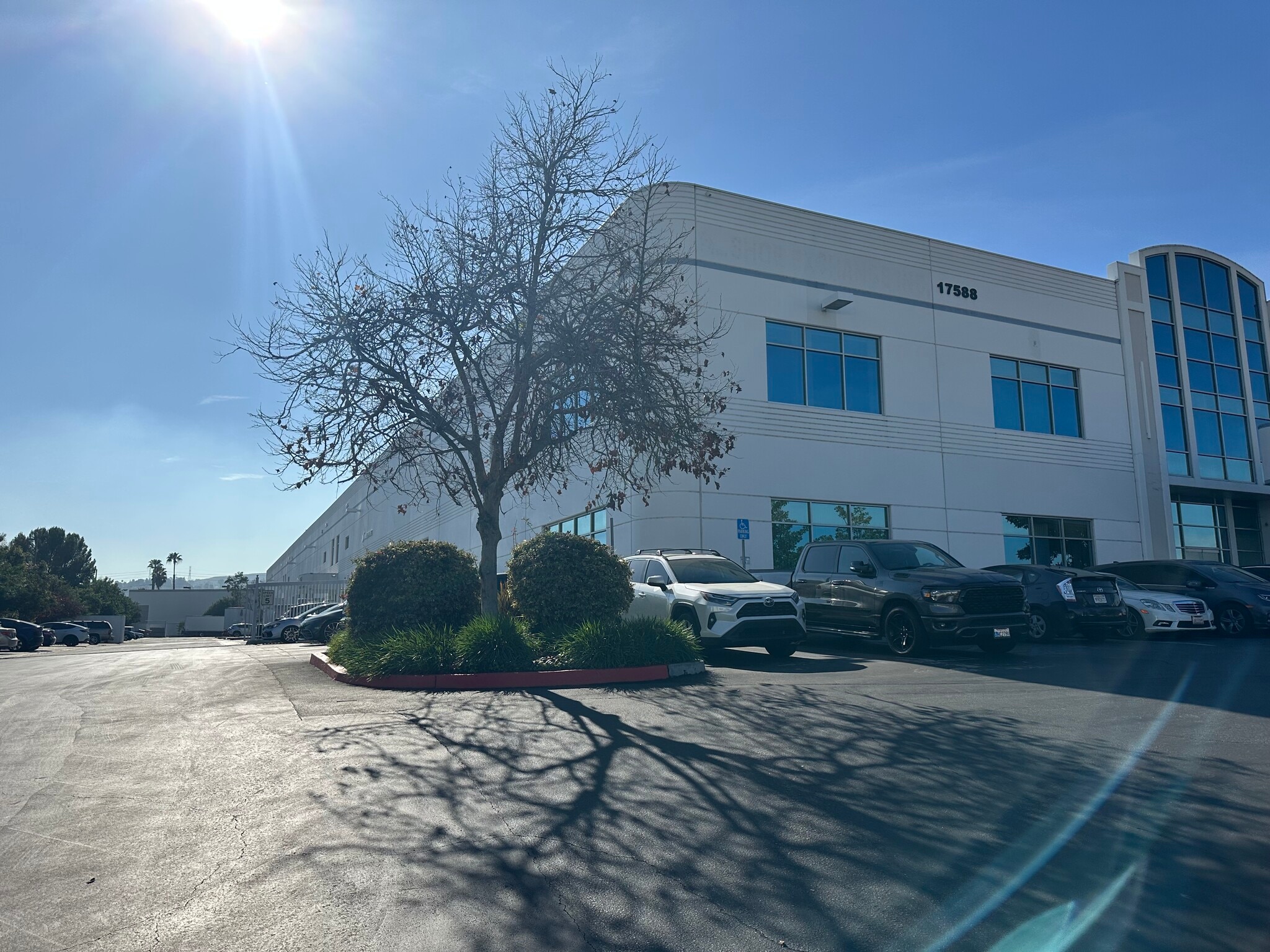 1752817588 E Rowland St City Of Industry, CA 91748 Flex Property for