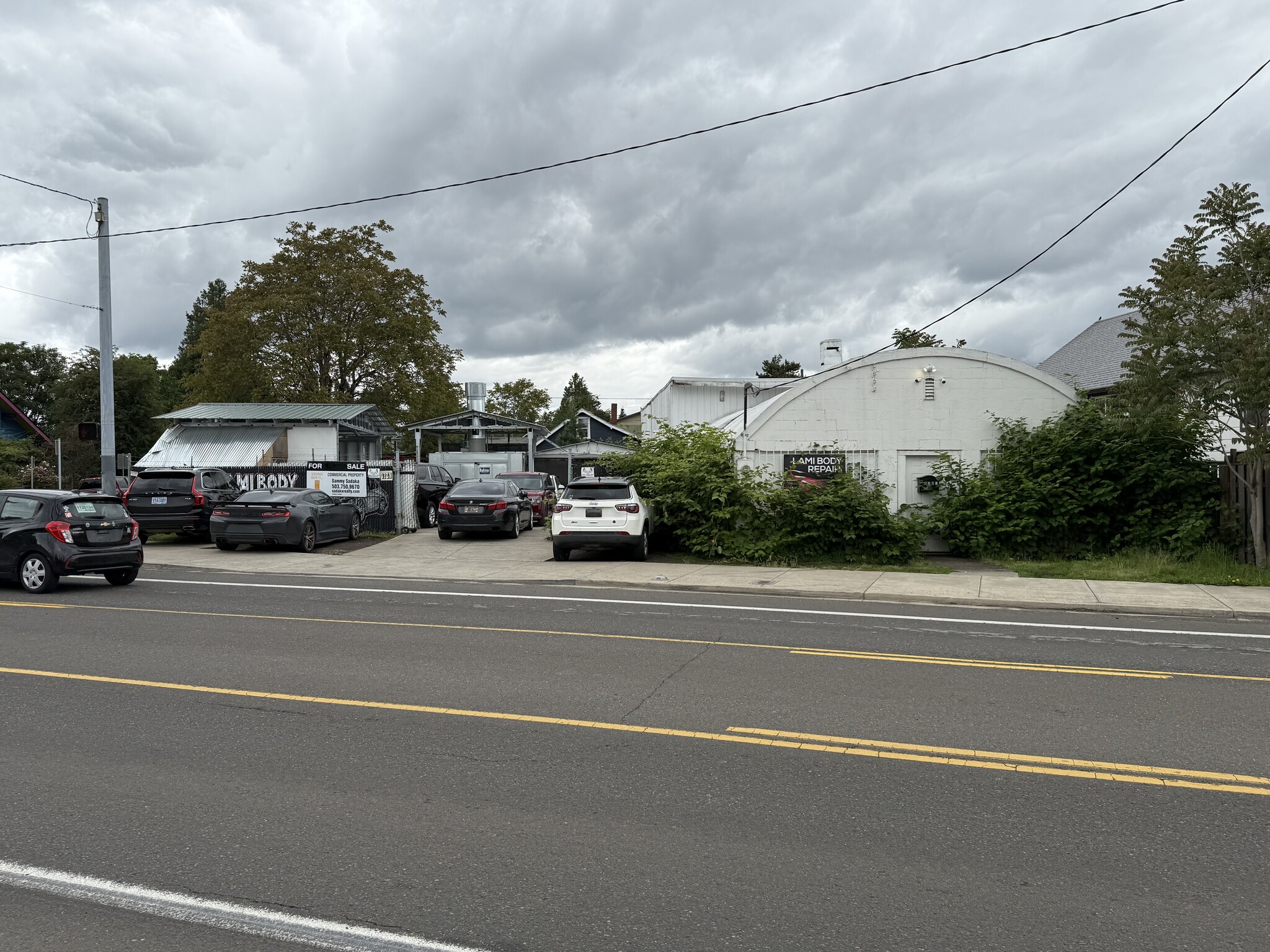 8705 SE Foster Rd, Portland, OR for Sale