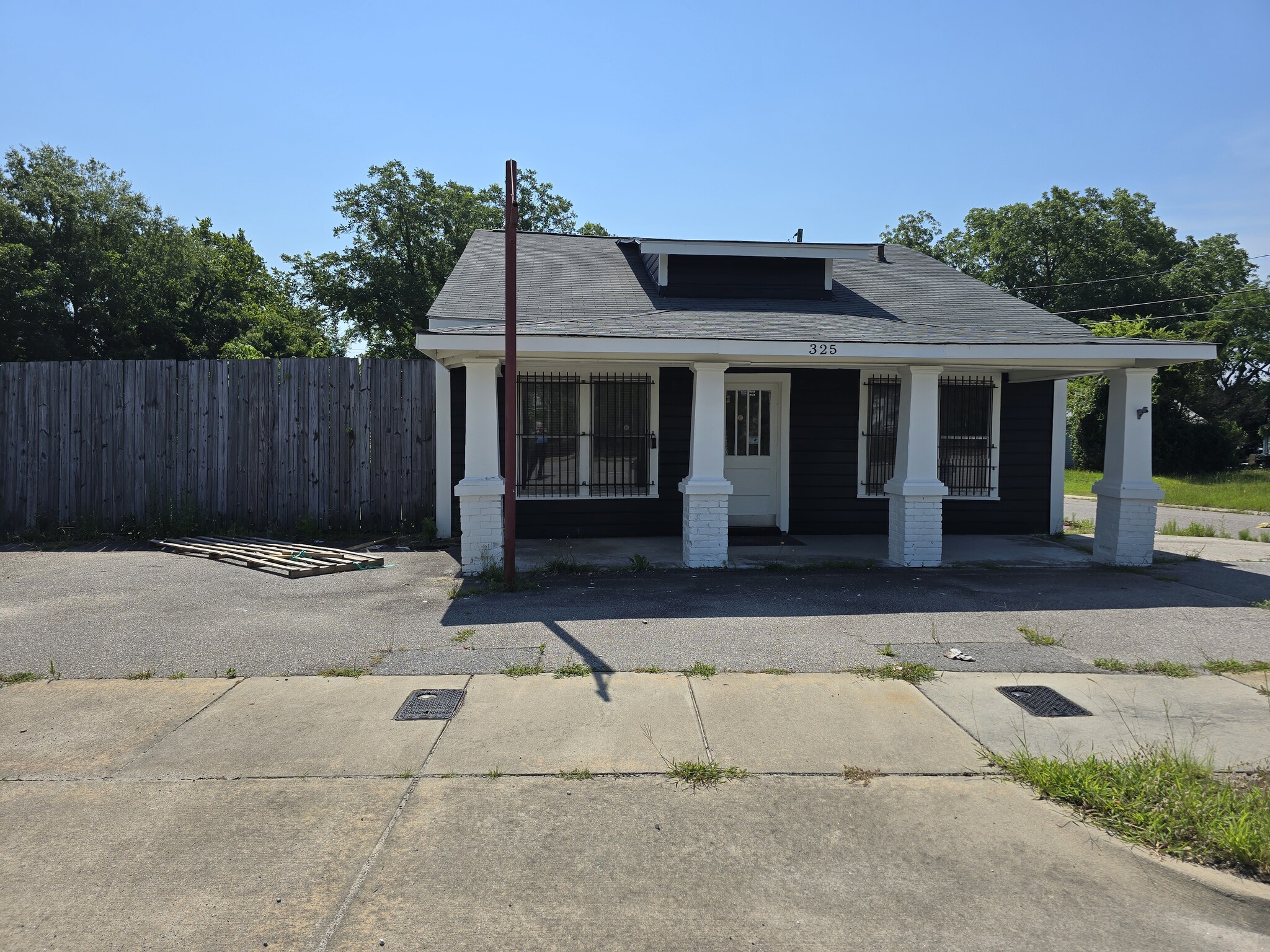 325 Winslow St, Fayetteville, NC for Rent