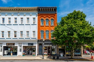 Lancaster, PA Storefront Retail/Residential - 305 N Queen St