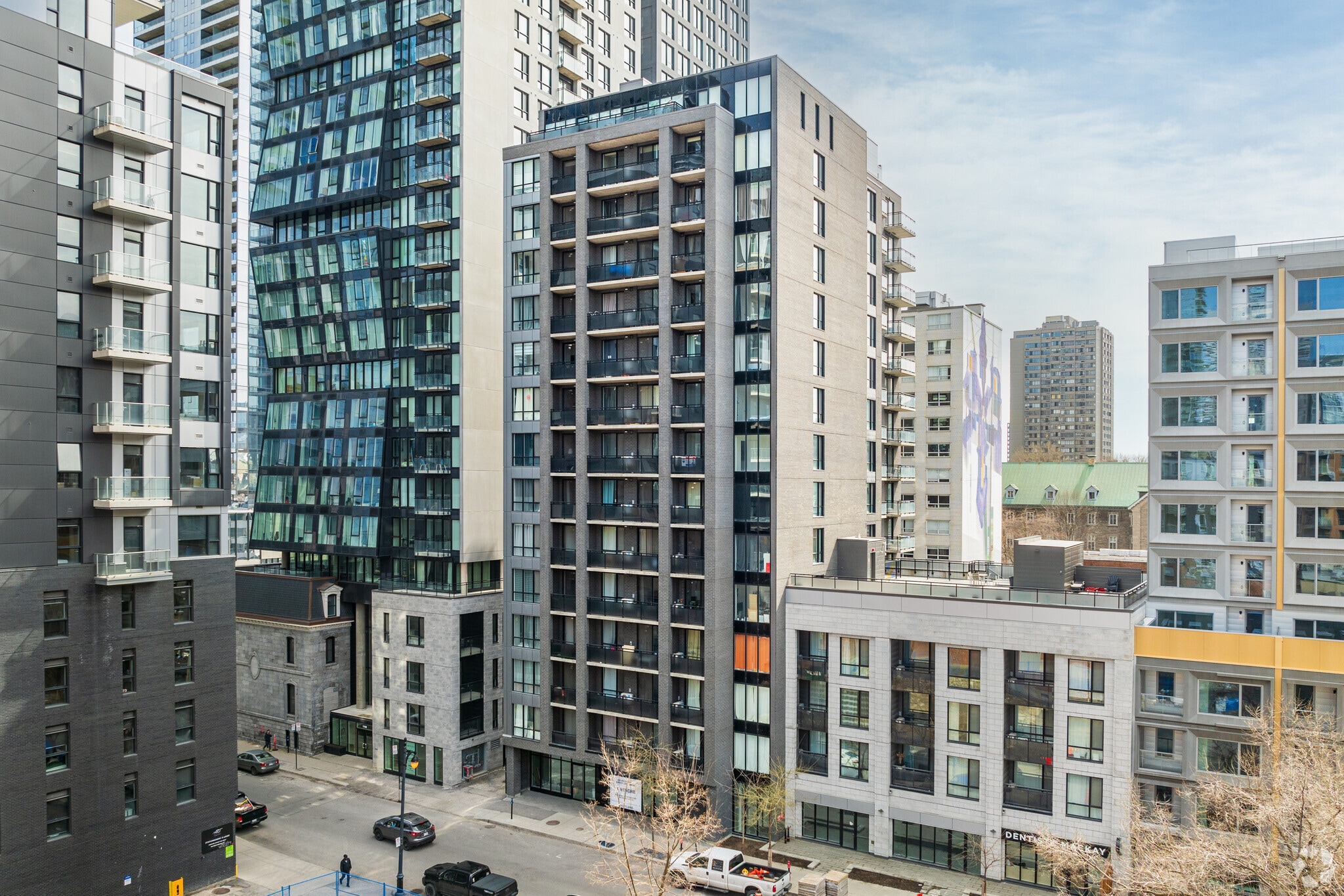 1190 Rue Mackay, Montréal, QC for Sale