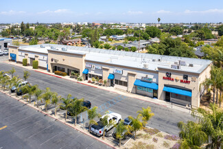 Fresno, CA Retail - 90 E Magill Ave