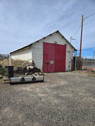 Redmond, OR Industrial - 205 SE Railroad Blvd