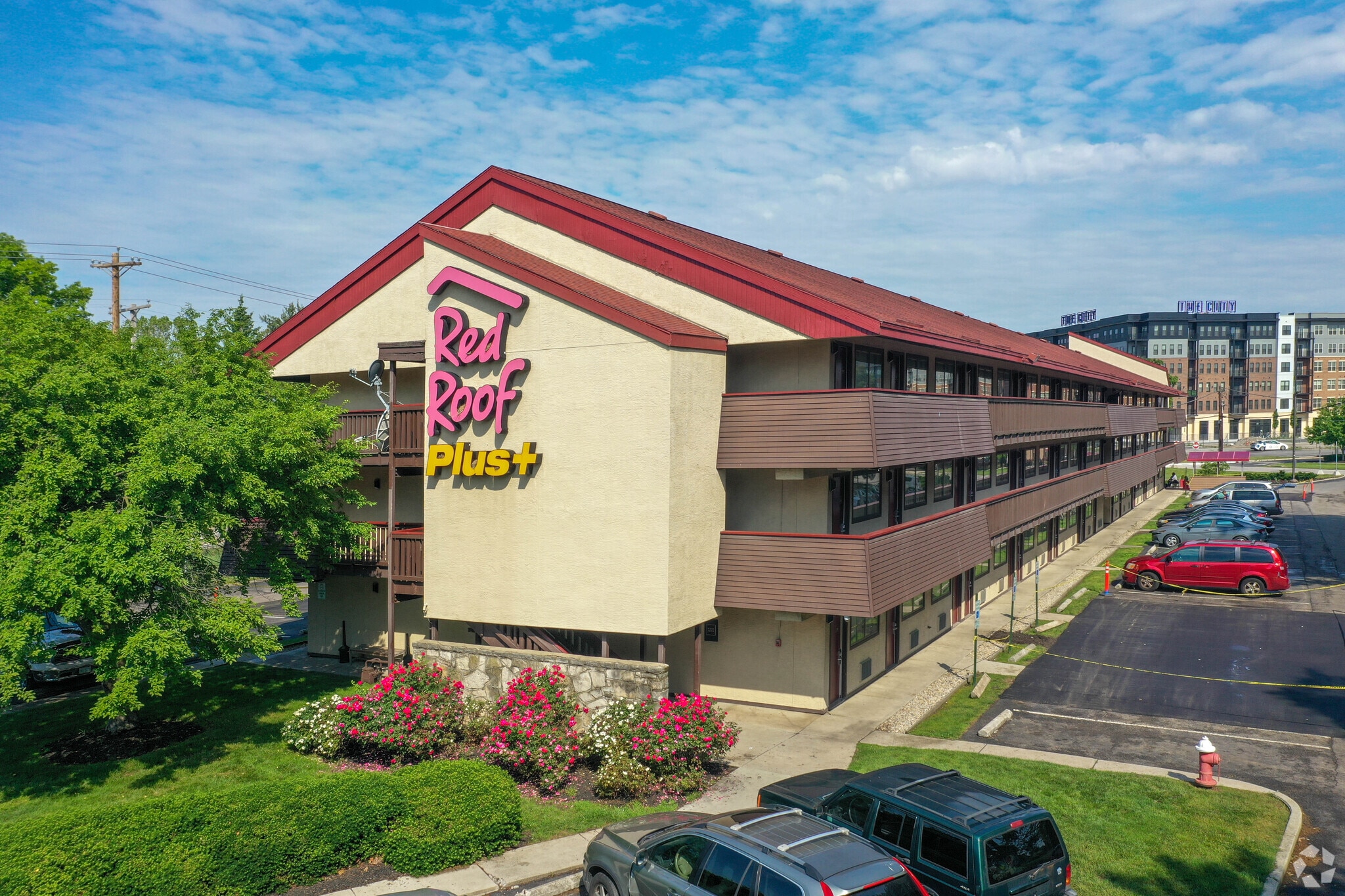 441 Ackerman Rd, Columbus, OH for Sale