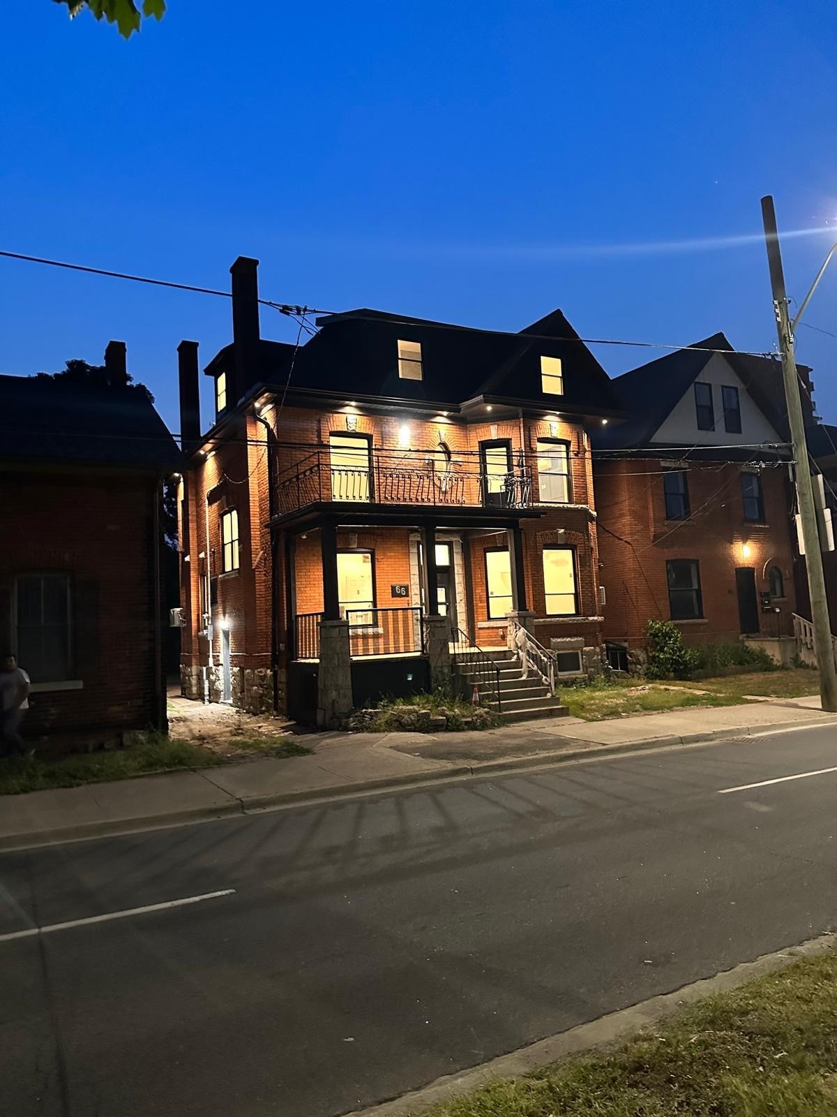 66 Wellington St S, Hamilton, ON for Sale