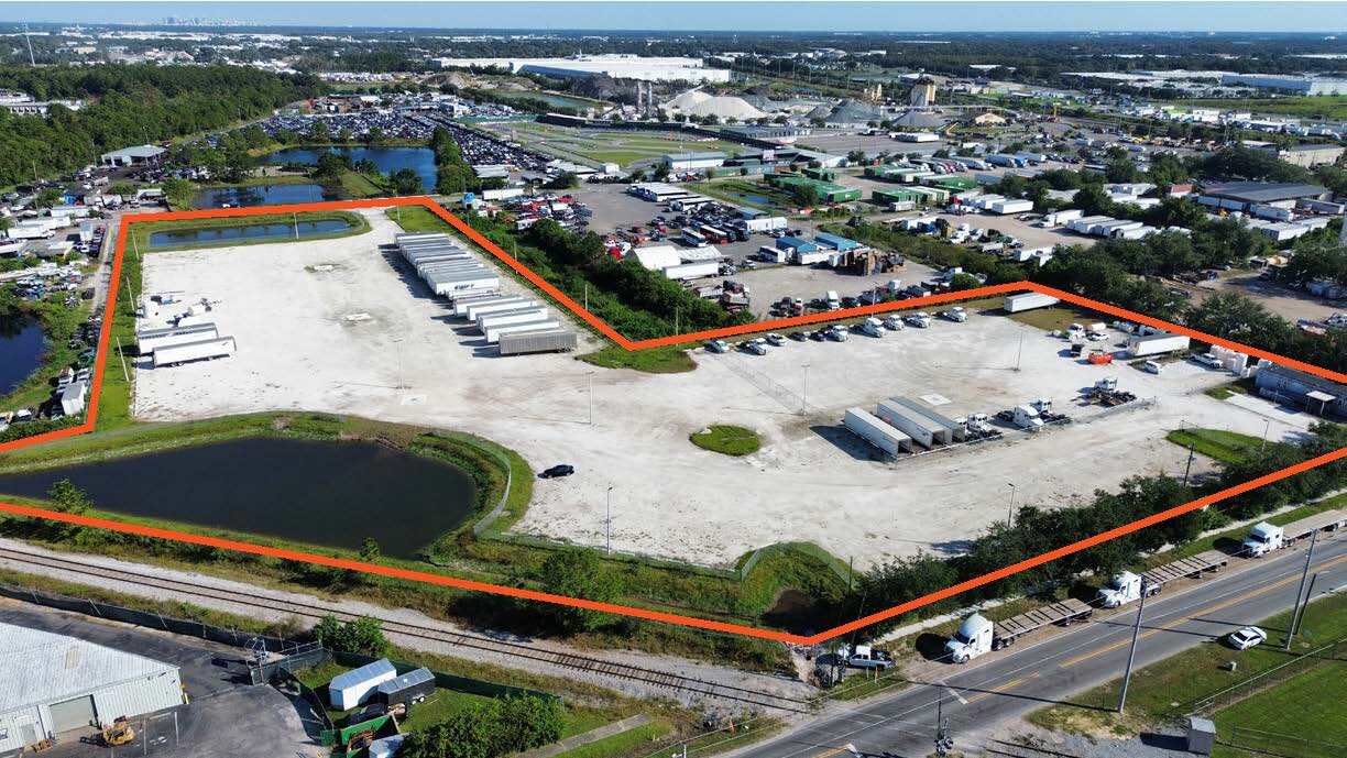 335 Central Florida Pky, Orlando, FL for Rent