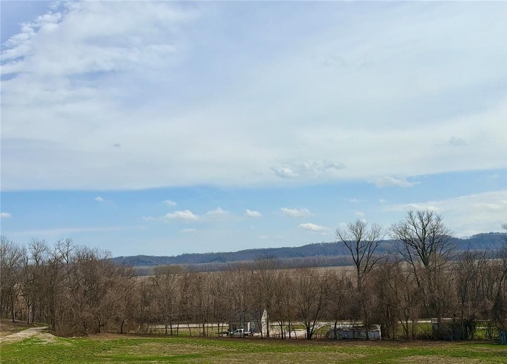 3077 Missouri 94 (5.03+/- Acres), Defiance, MO for Sale