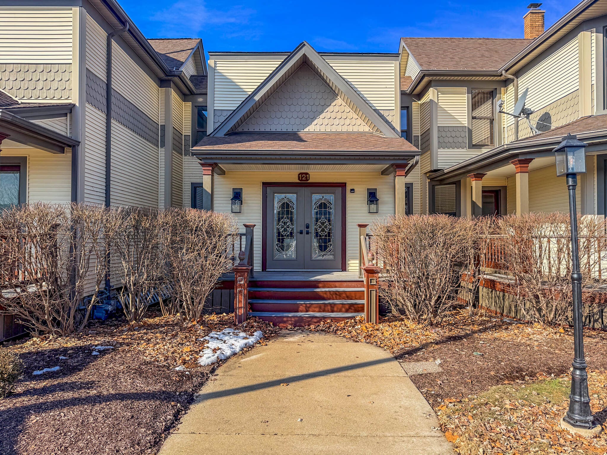 121 N Washington St, Naperville, IL for Rent