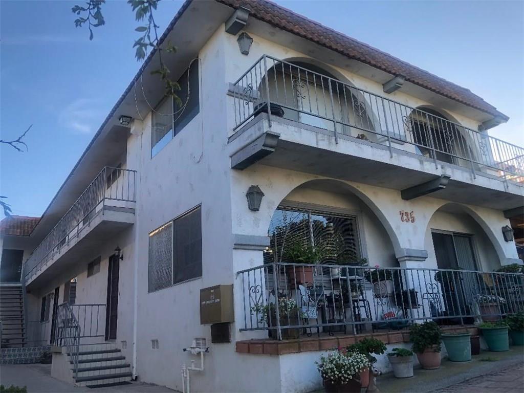 735 W 30th St, San Pedro, CA for Sale