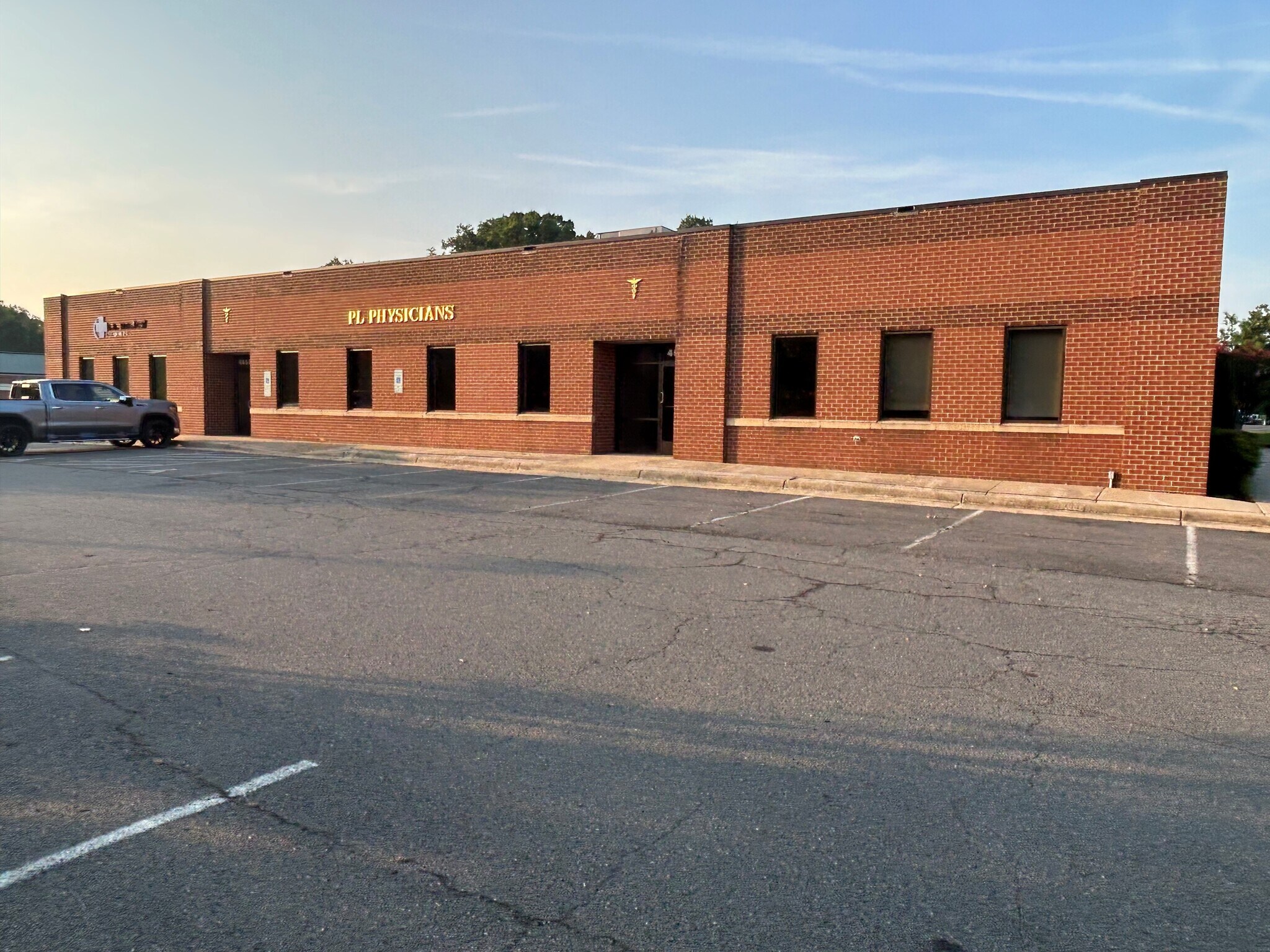 4550-4552 Empire Ct, Fredericksburg, VA for Rent