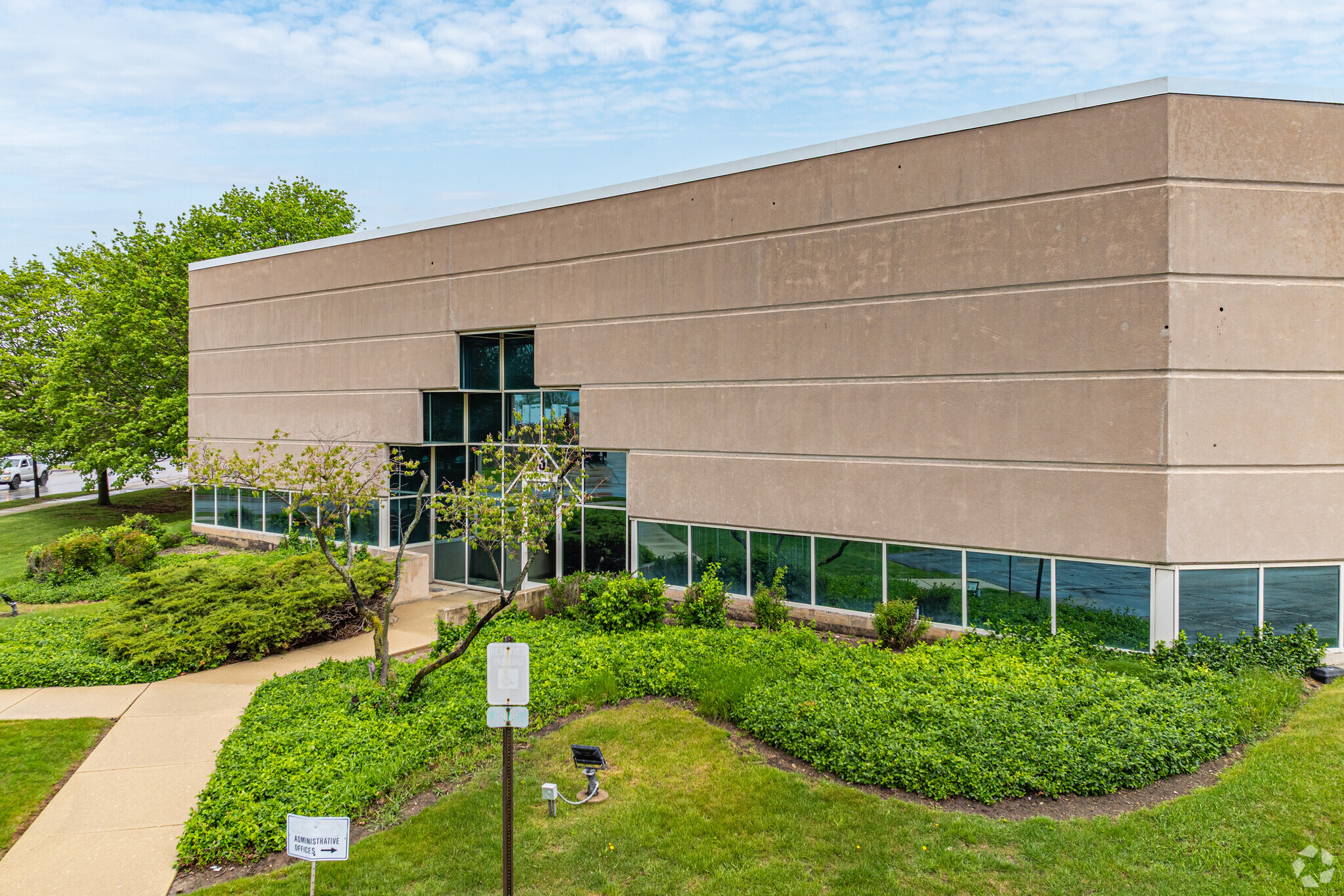 1301 Frontenac Rd, Naperville, IL for Rent