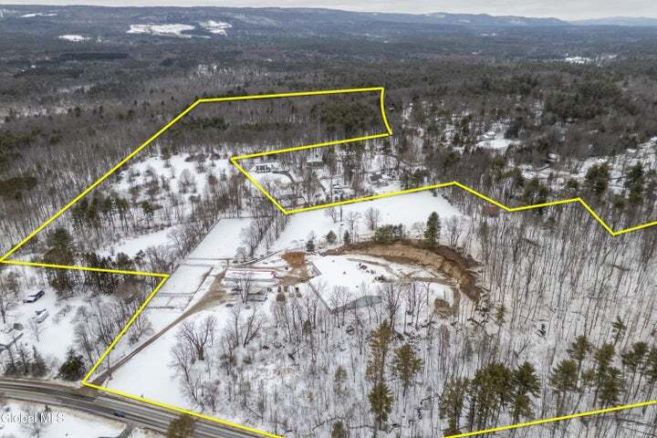 377-379 Middle Grove Road Rd @ Route 29, Middle Grove, NY for Sale