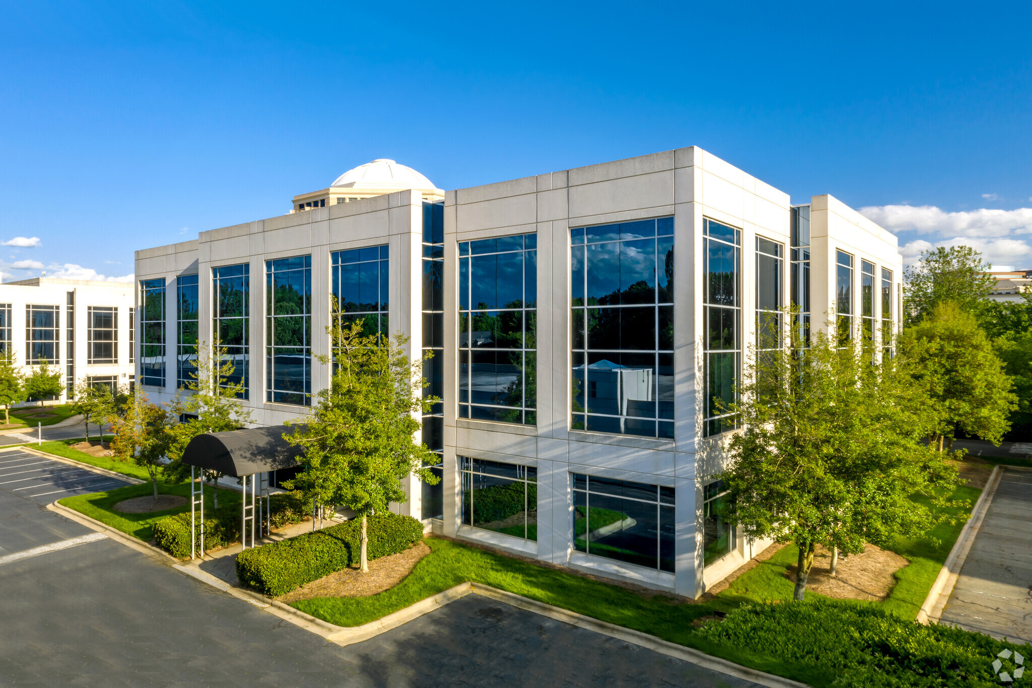 5935 Carnegie Blvd, Charlotte, NC for Rent