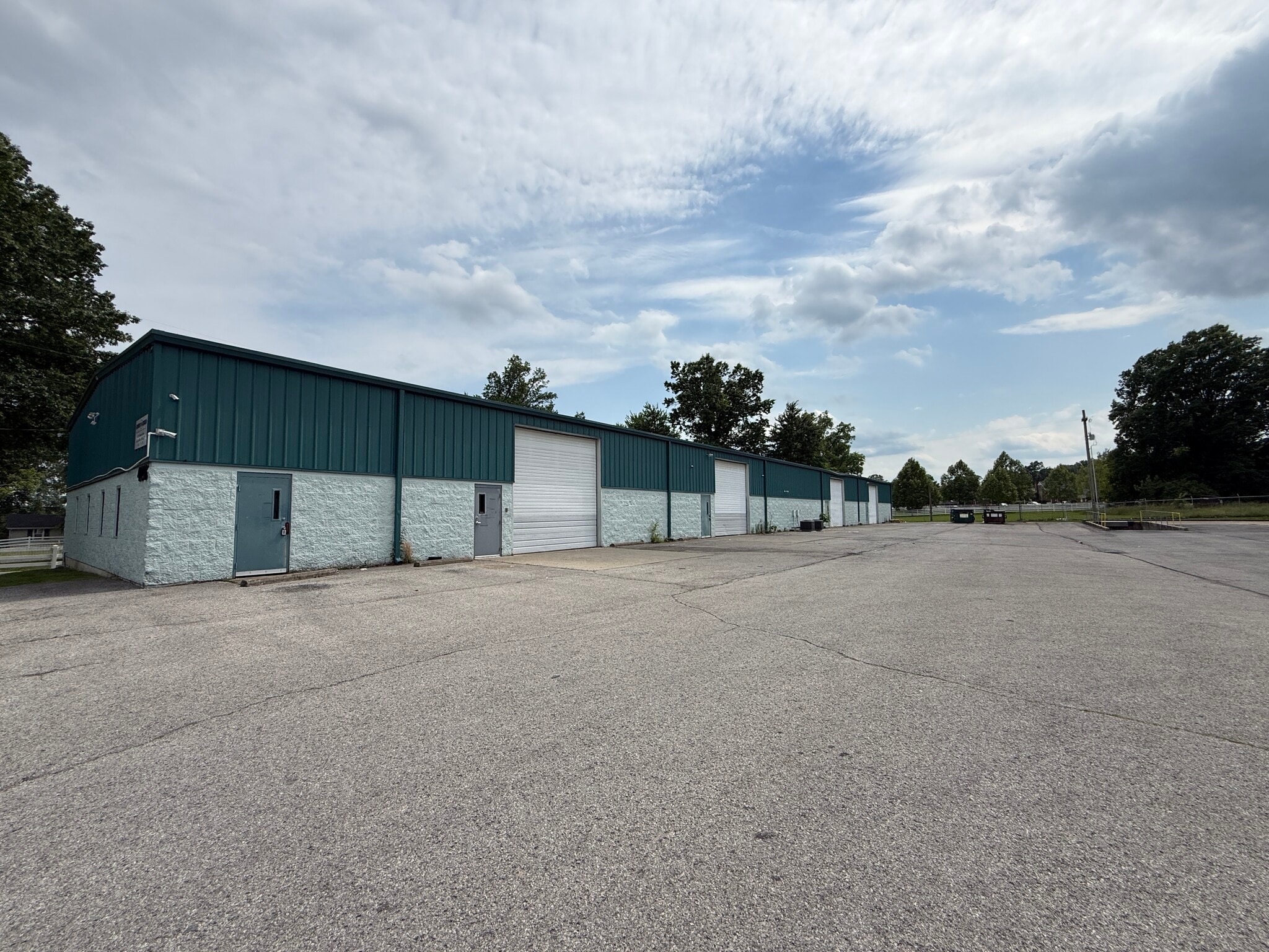 420 Roberts Ave, Louisville, KY for Rent