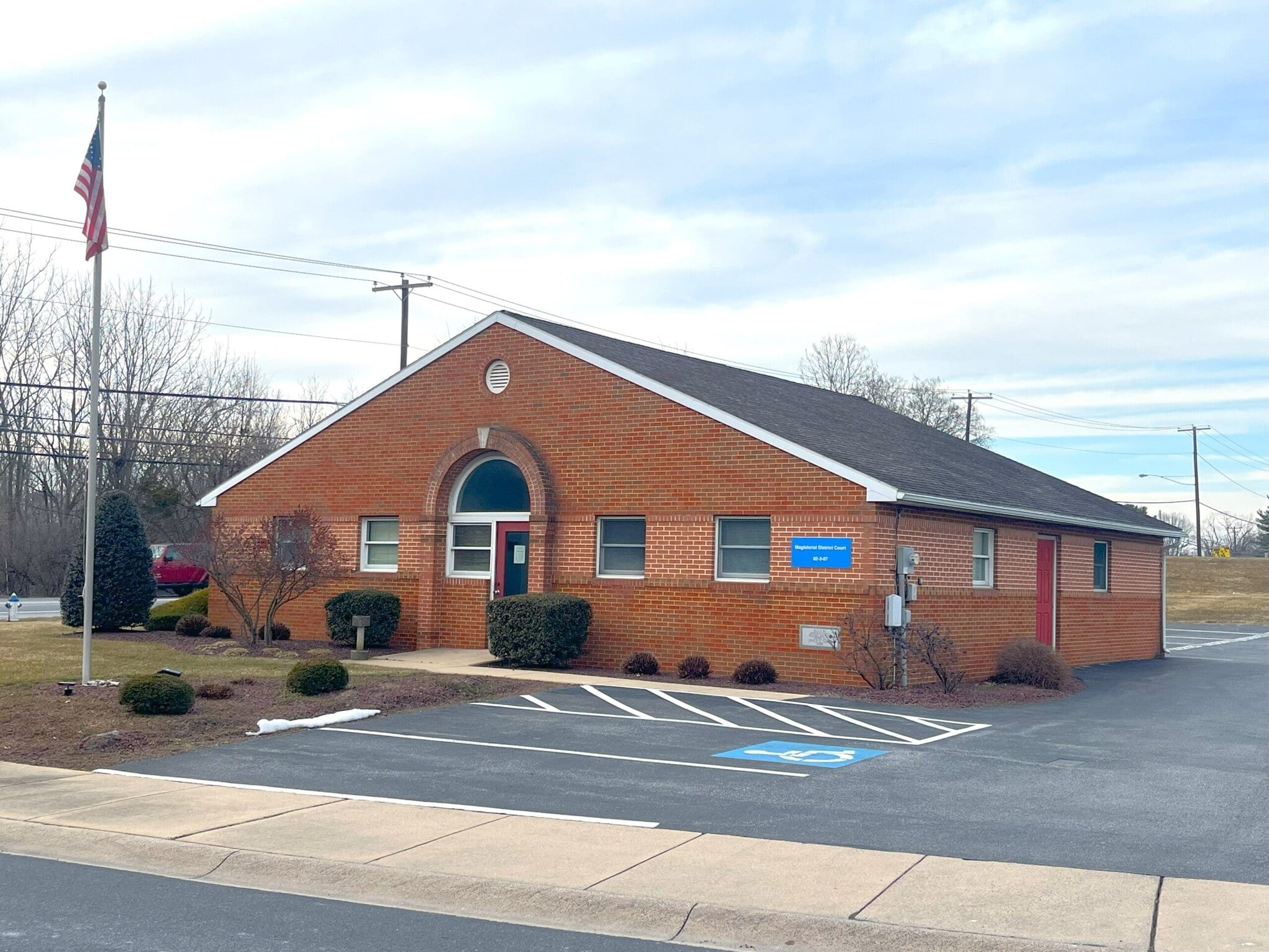 2 Cardinal Dr, Stevens, PA for Rent