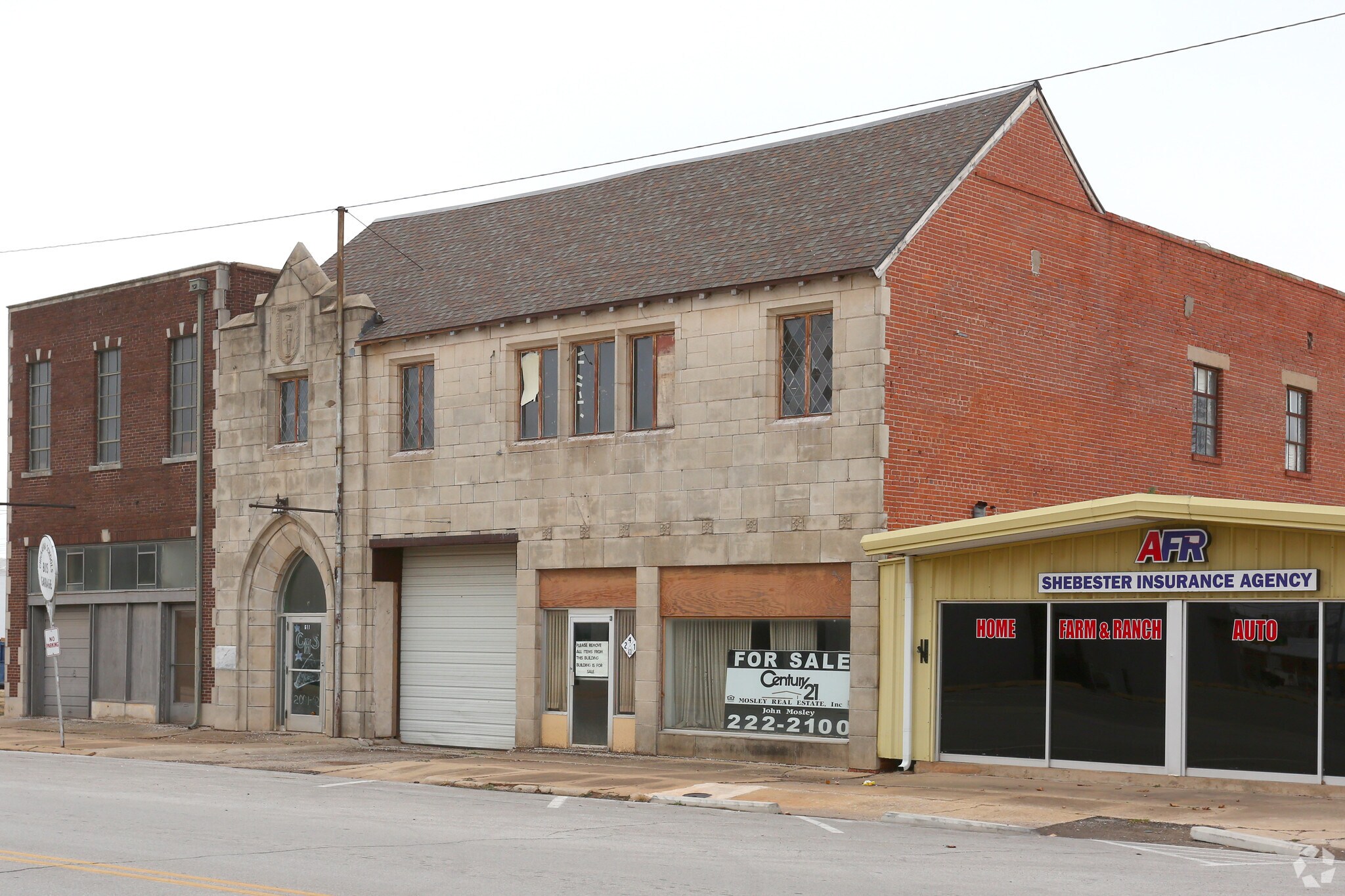 611-613 W Chickasha Ave, Chickasha, OK for Rent