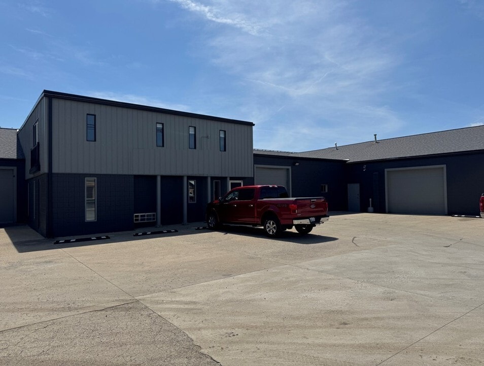 805-809 E Perkins Rd, Urbana, IL for Rent