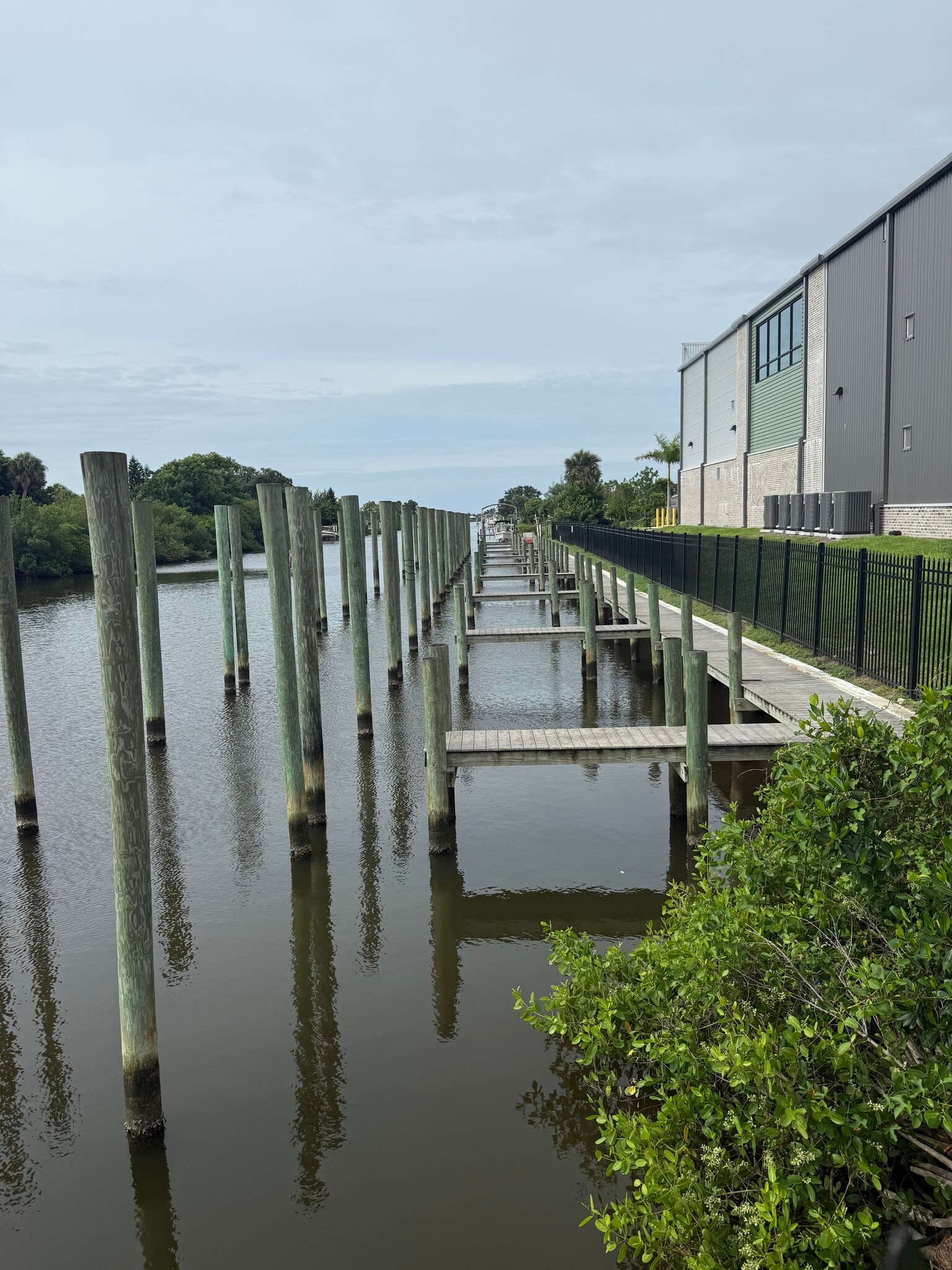 325 Glancy Ln NE, Port Charlotte, FL for Sale