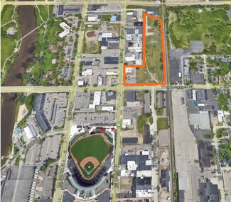 Lansing, MI Commercial Land - 617 Shiawassee