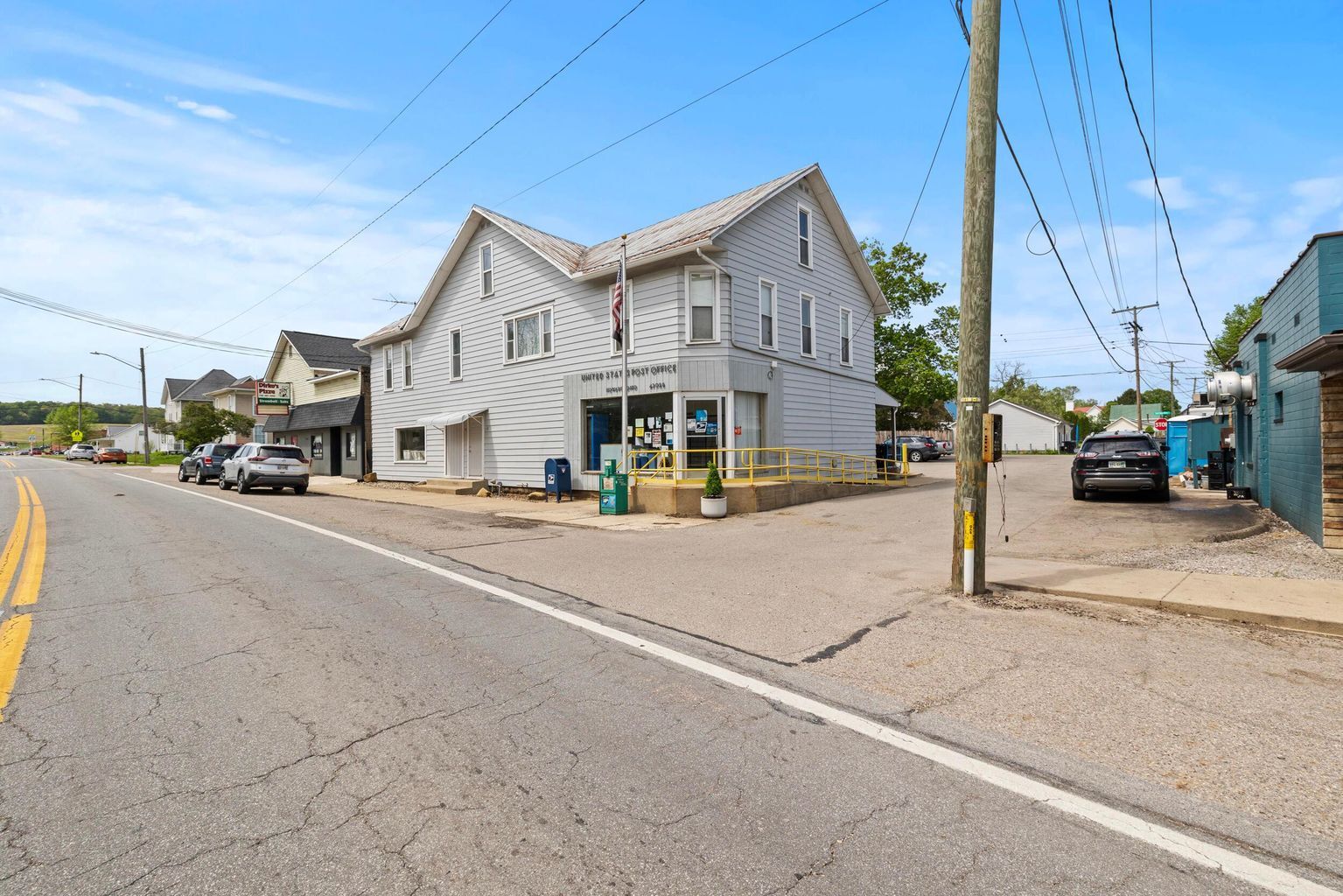23359 Coshocton Rd, Howard, OH for Sale