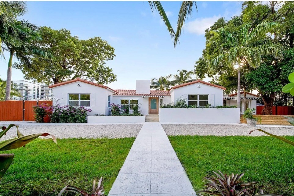 1100-1110 NW North River Dr, Miami, FL for Sale