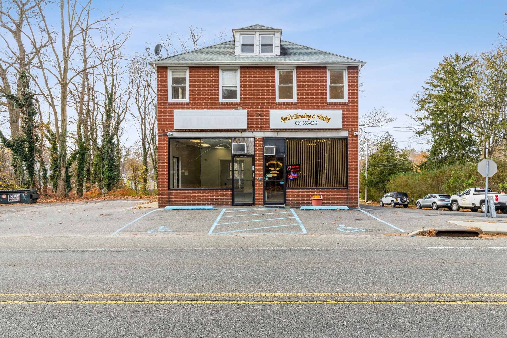 172 Terry Rd, Smithtown, NY for Rent