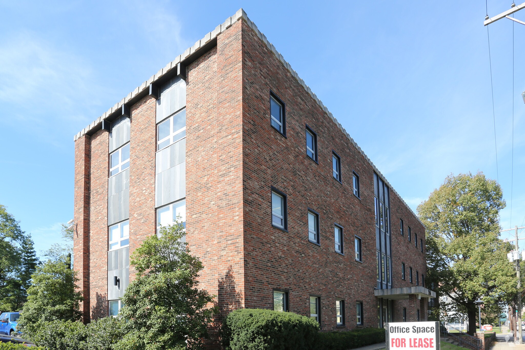 540-546 E Main St, Lexington, KY for Rent