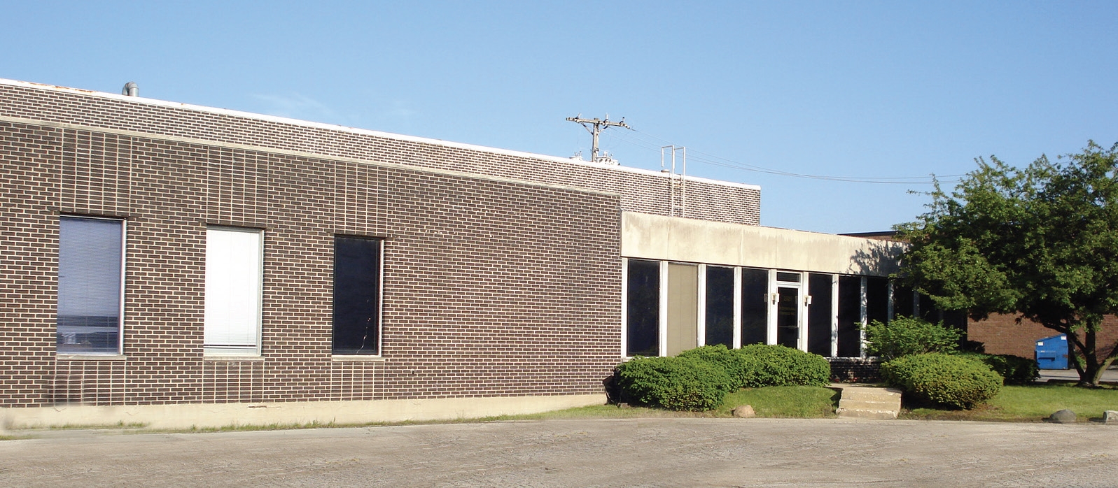 2925 Lucy Ln, Franklin Park, IL for Rent