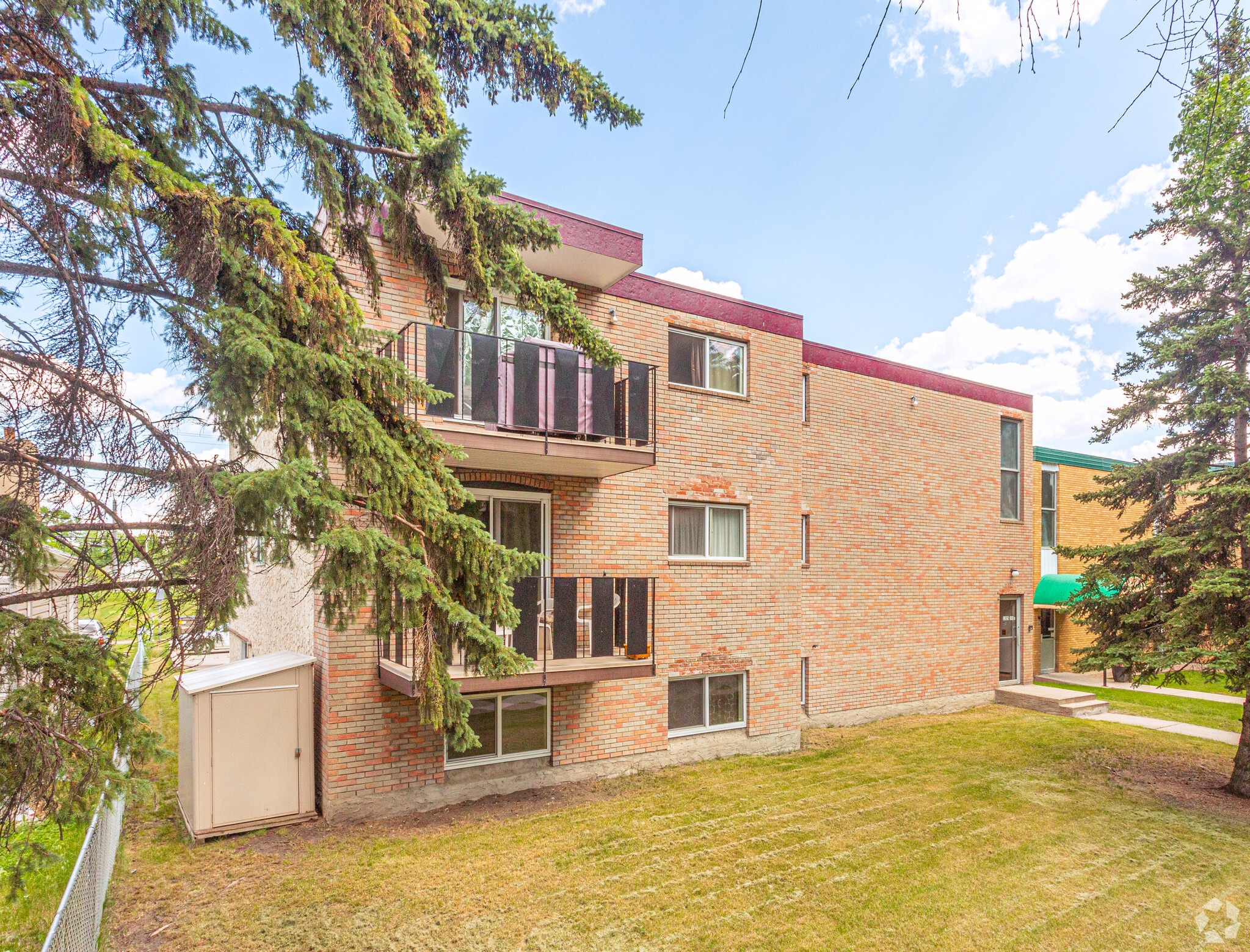 11925 101st St NW, Edmonton, AB for Sale