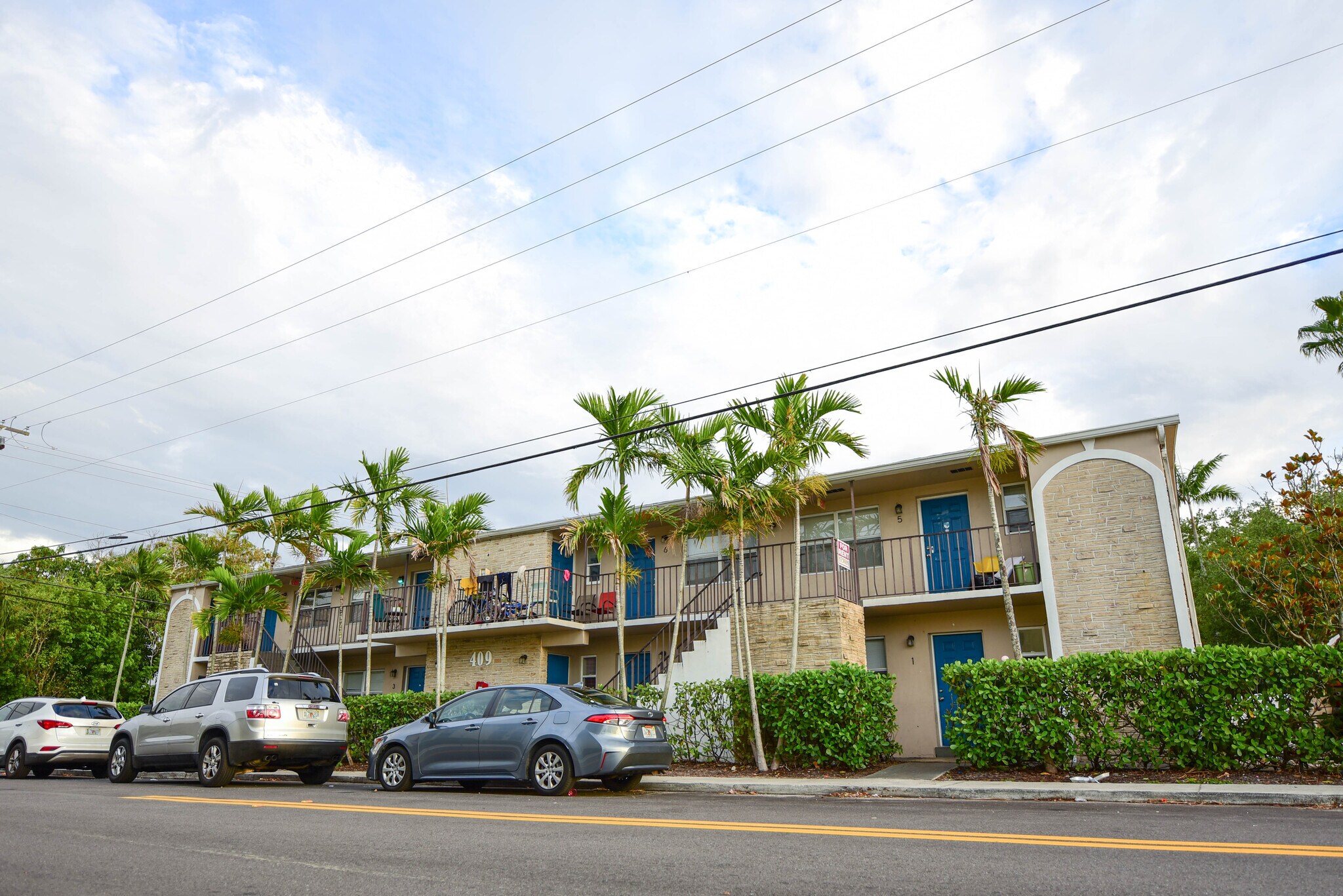 409 4th Ave N, Lake Worth, FL for Sale