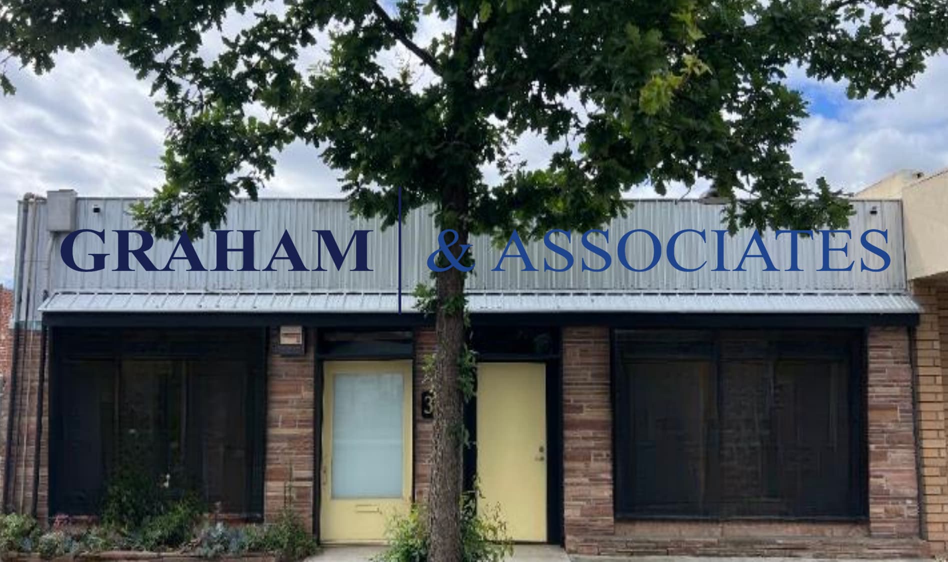 309 W Oak Ave, Visalia, CA for Sale