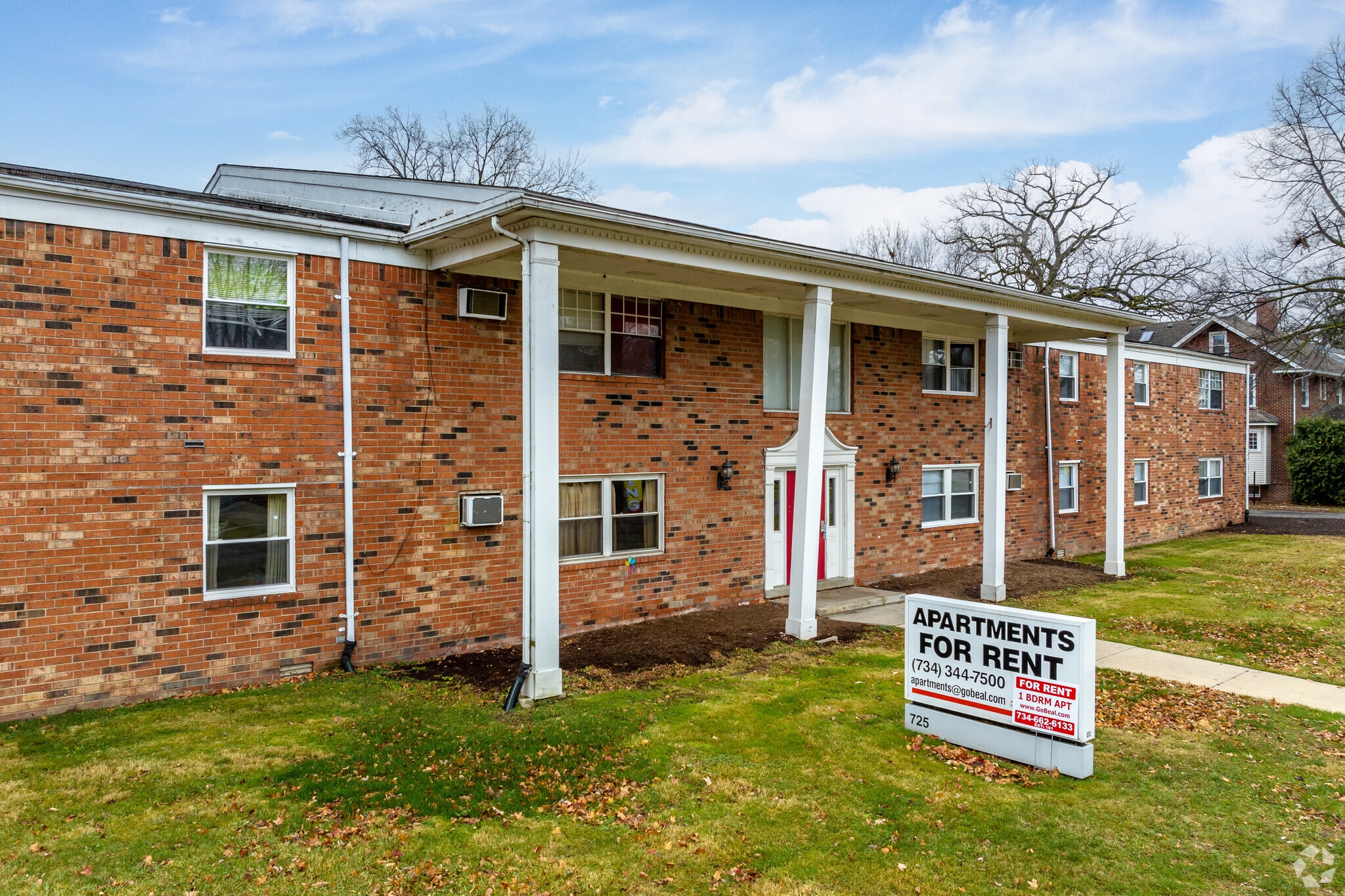 725 Washington St, Monroe, MI for Sale