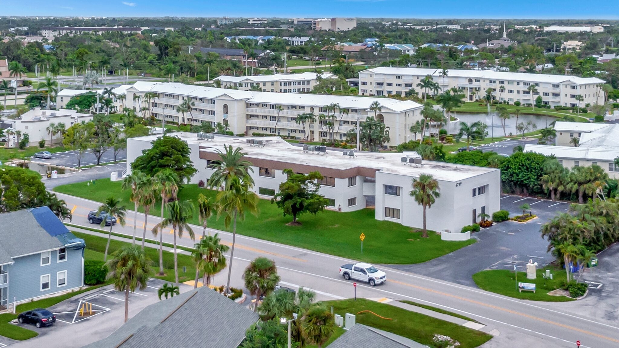 6719 Winkler Rd, Fort Myers, FL for Rent