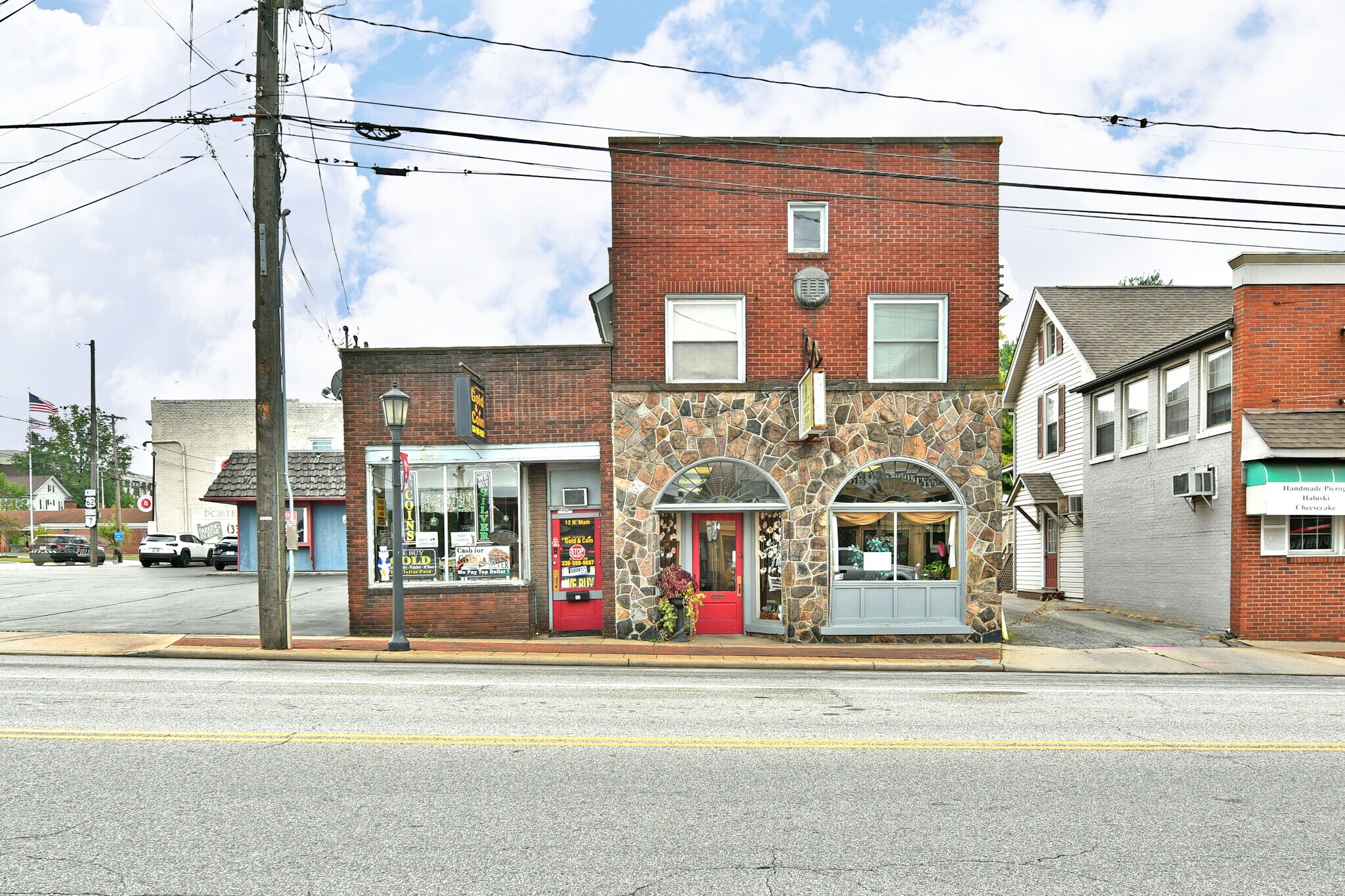 12-14 N Main St, Hubbard, OH for Sale
