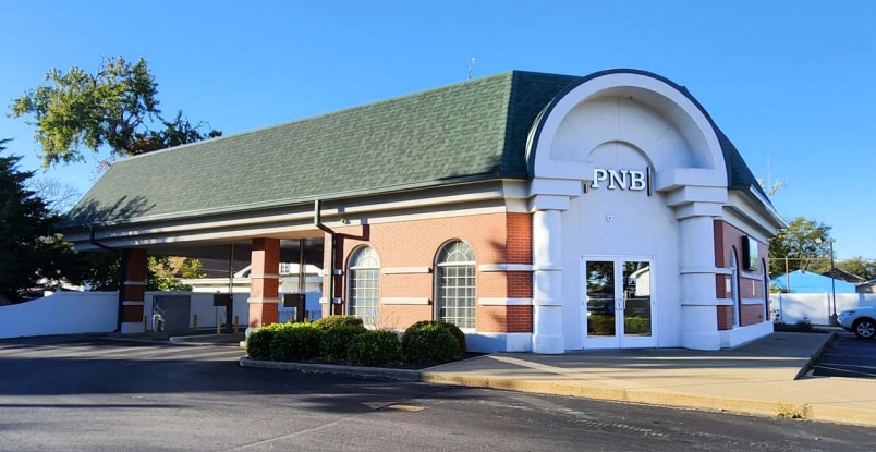 511 S Main St, Harrisburg, IL for Sale