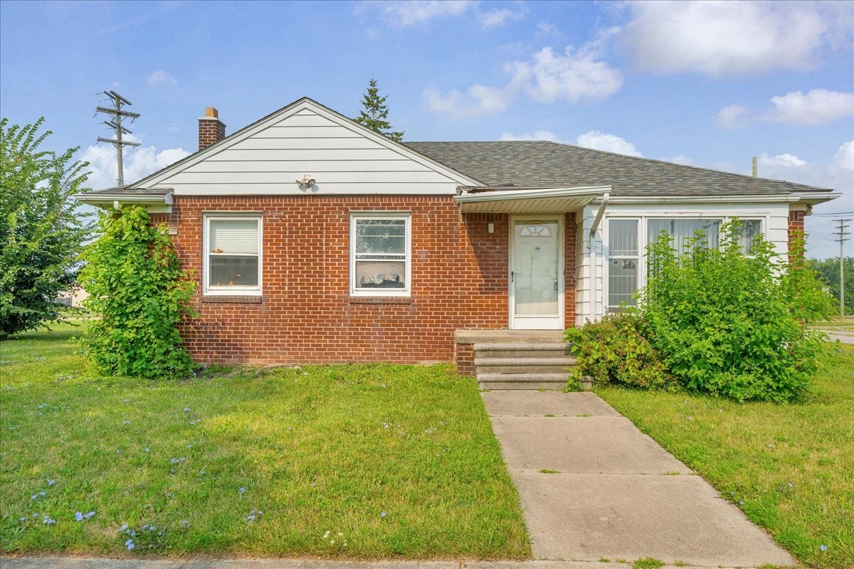 13112 Trenton Rd, Southgate, MI for Sale