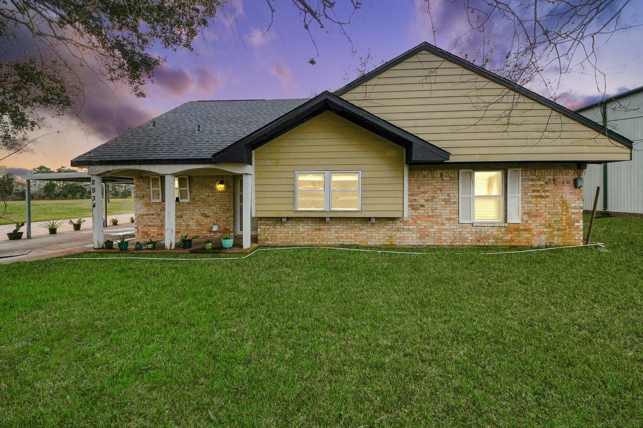 2534 Garden Rd, Pearland, TX for Sale