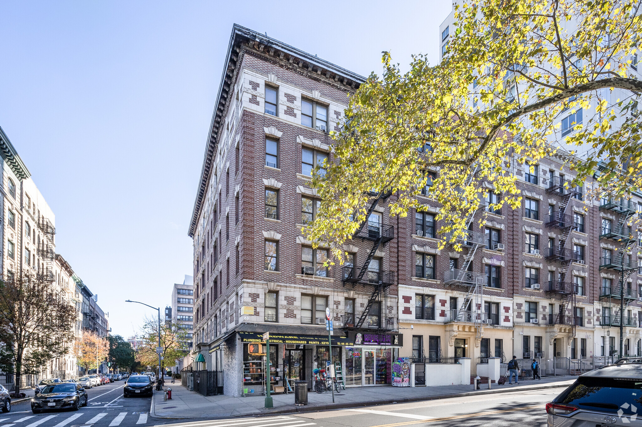256-258 Manhattan Ave, New York, NY for Rent