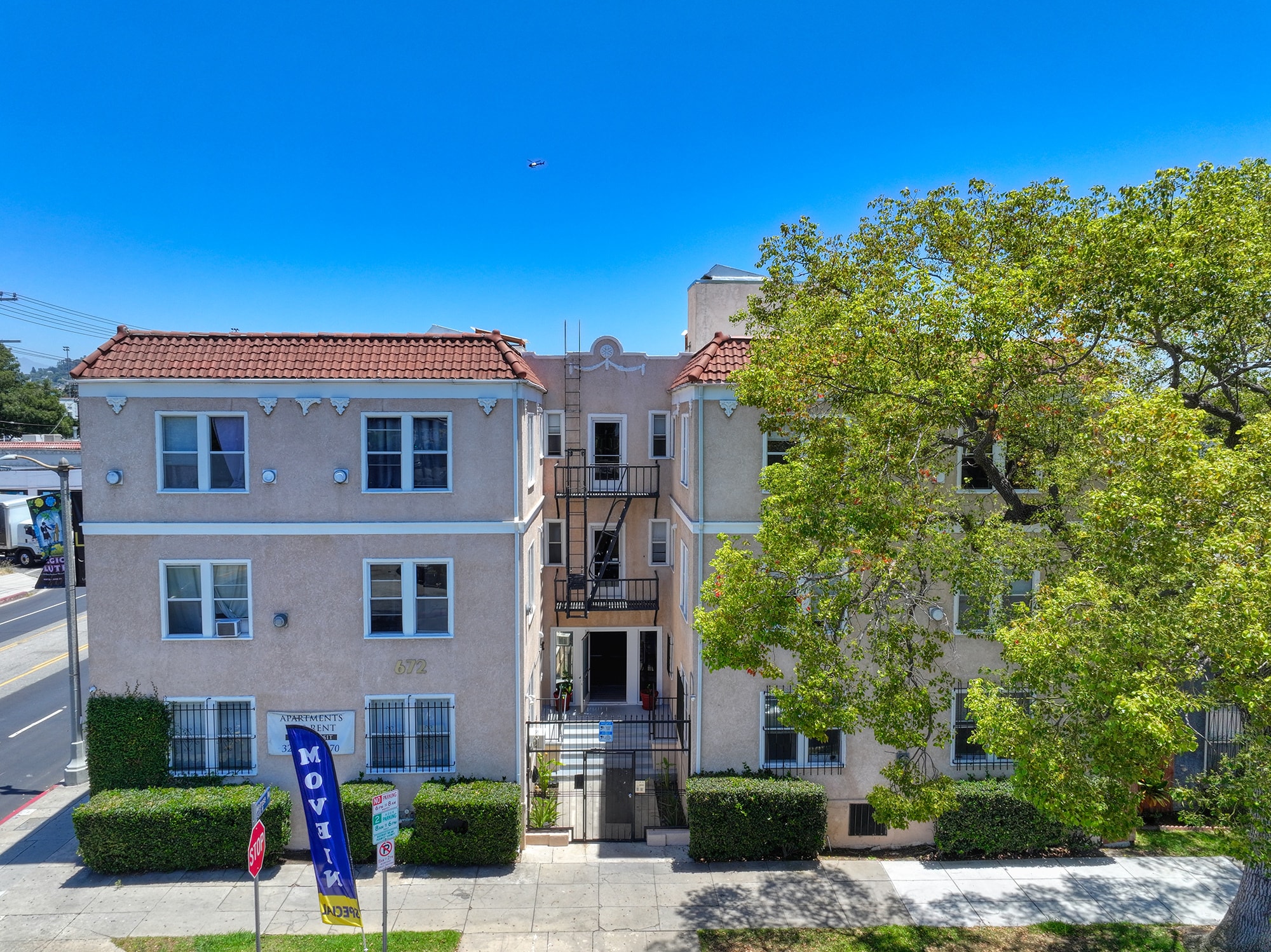 672 N Kenmore Ave, Los Angeles, CA for Sale